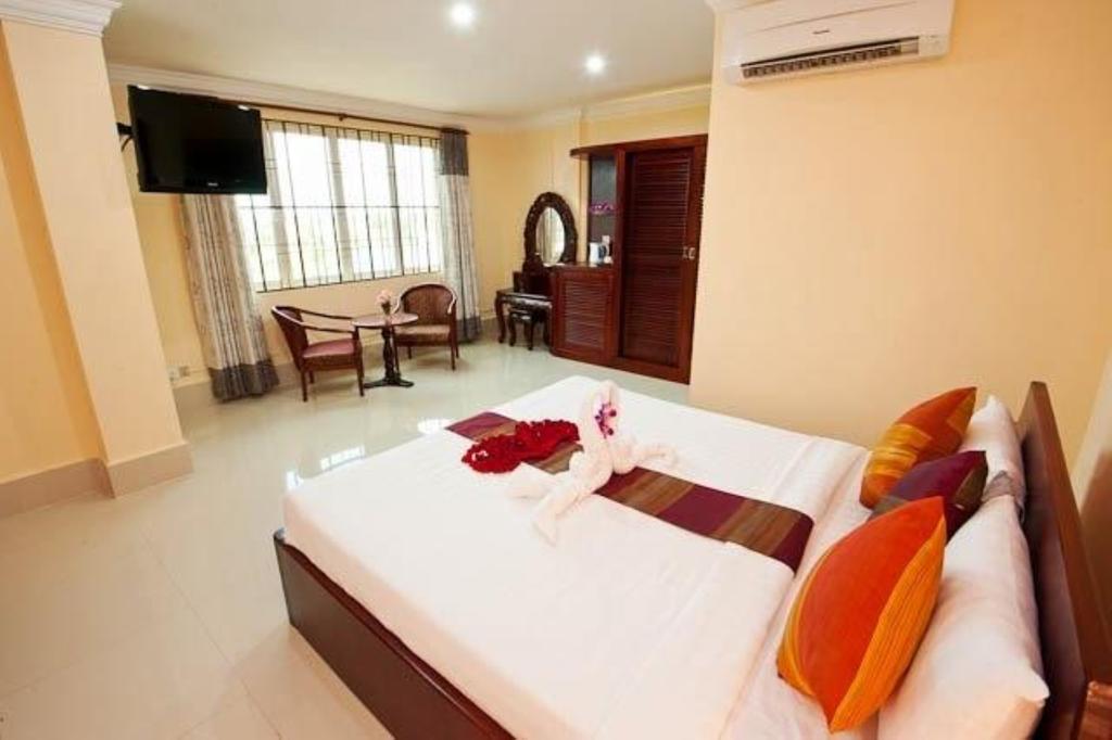 Mittapheap Hotel Kampot Ruang foto